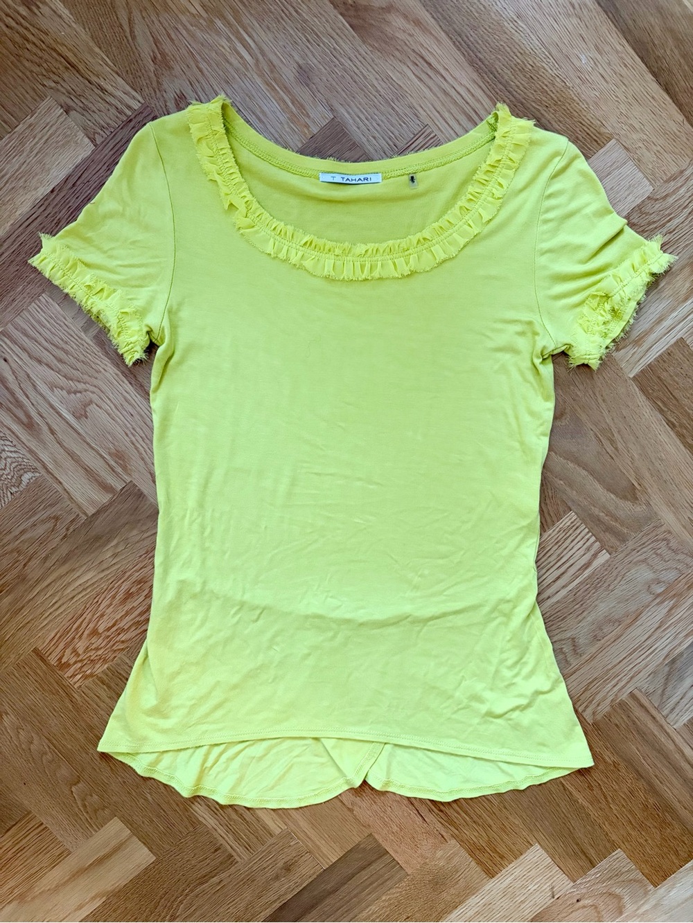 T Tahari Neon Yellow Ruffle Trim Peplum Short Sleeve Top